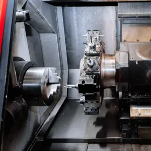 CNC Lathes. Machining of workpieces with an outer diameter of up to 450 mm and a length of up to 530 mm. Machining accuracy: up to 0.005 mm.